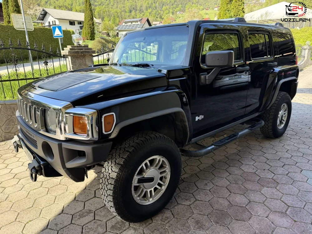Hummer H3