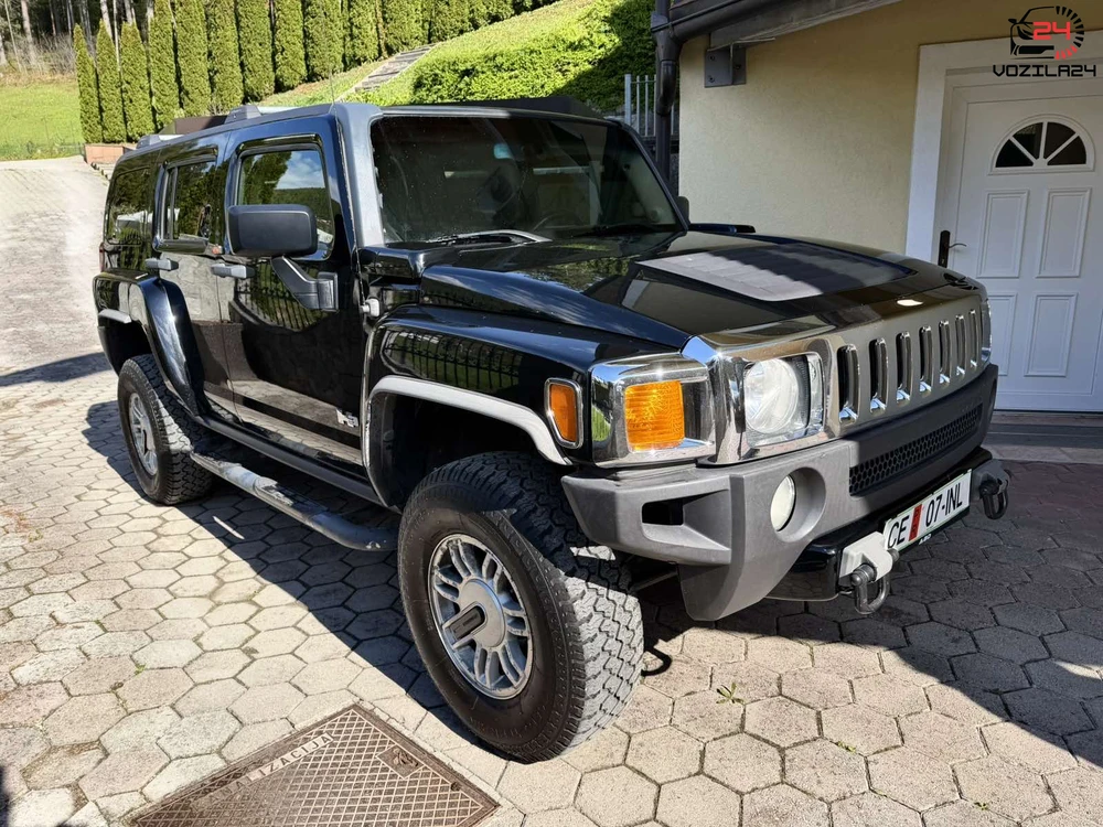 Hummer H3