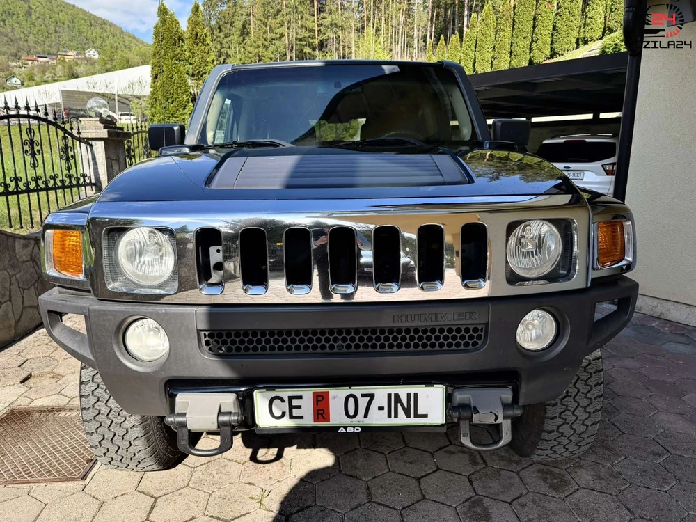 Hummer H3