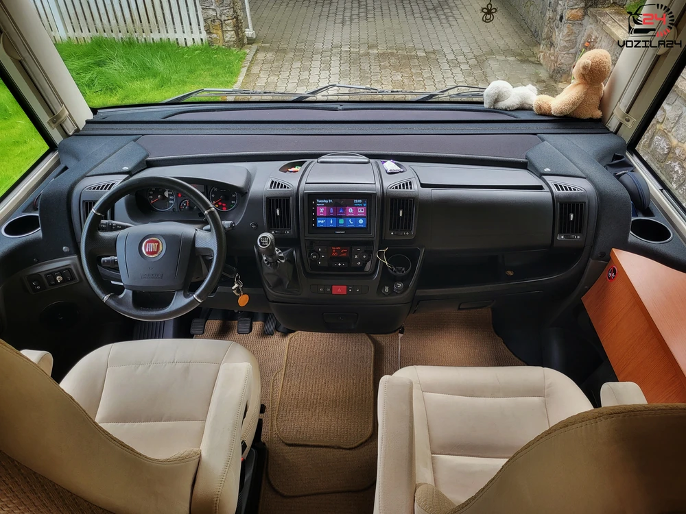 Hymer B578