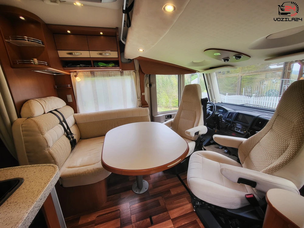Hymer B578