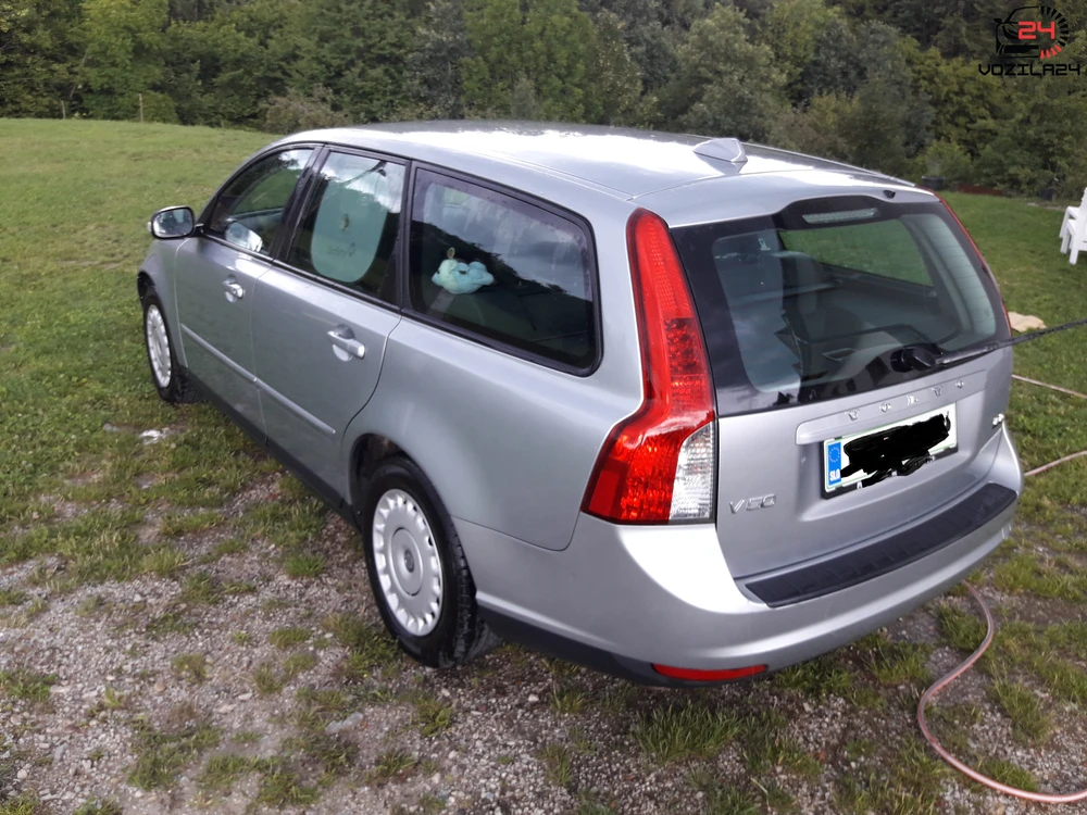 Volvo V50