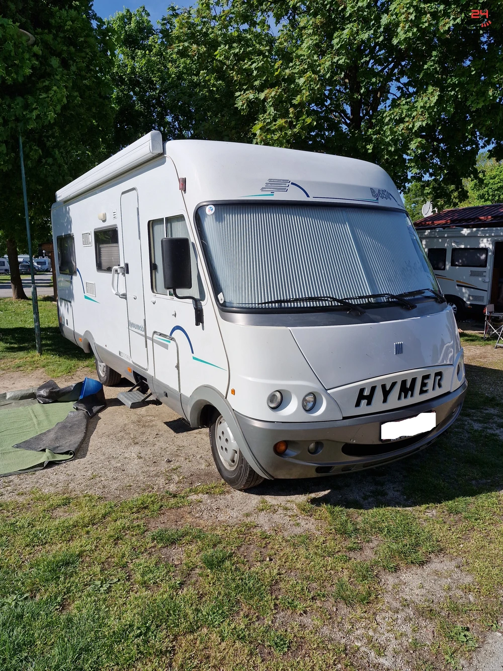 Hymer B654