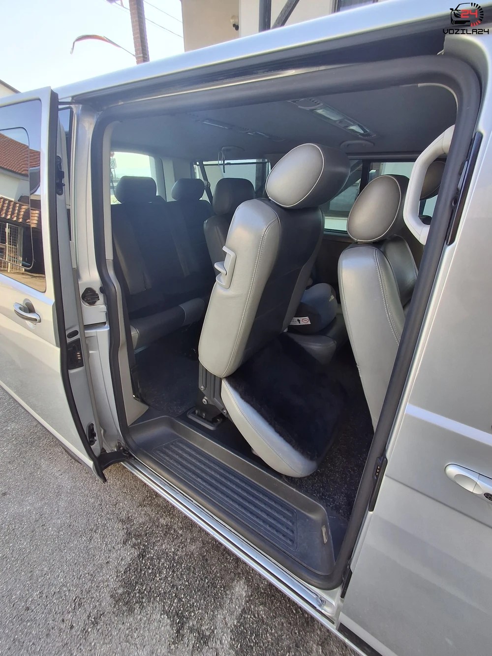 Volkswagen Caravelle