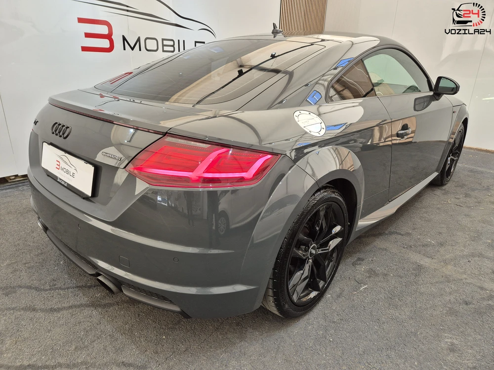 Audi TT Coupé