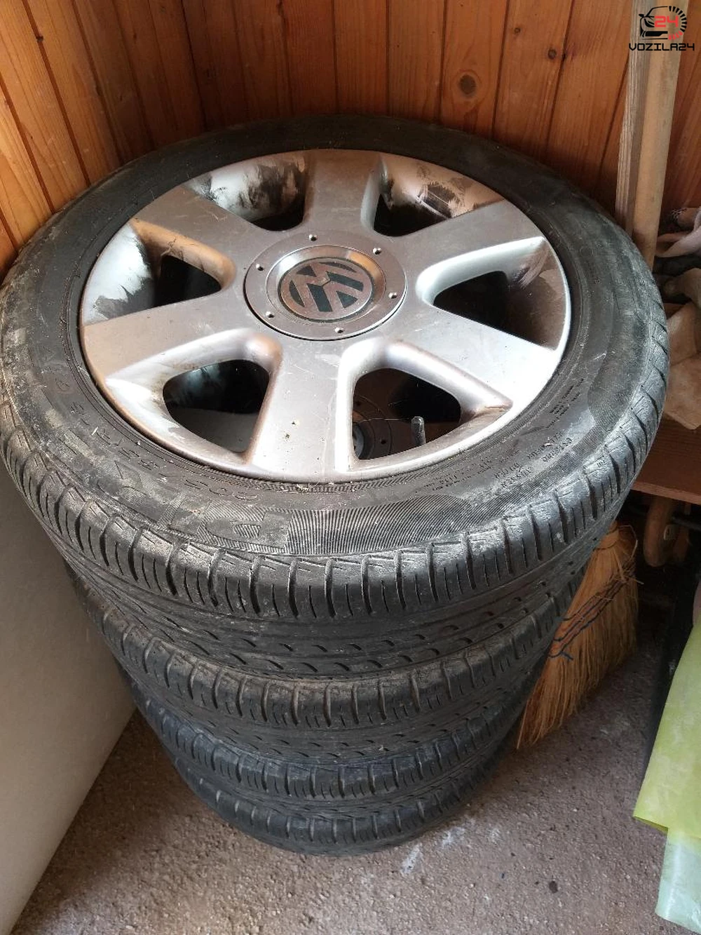 Volkswagen Golf Black Edition