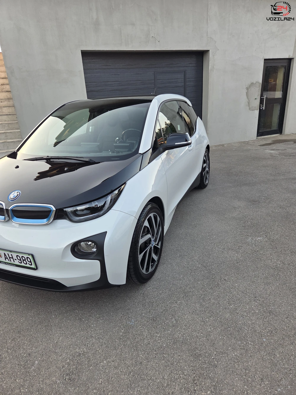 BMW i3